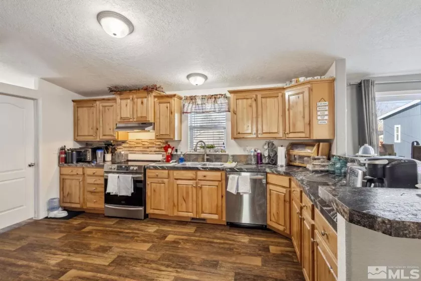 207 6th ST, Wells, Nevada 89835, 3 Bedrooms Bedrooms, ,2 BathroomsBathrooms,Residential,For Sale,6th ST,250003282