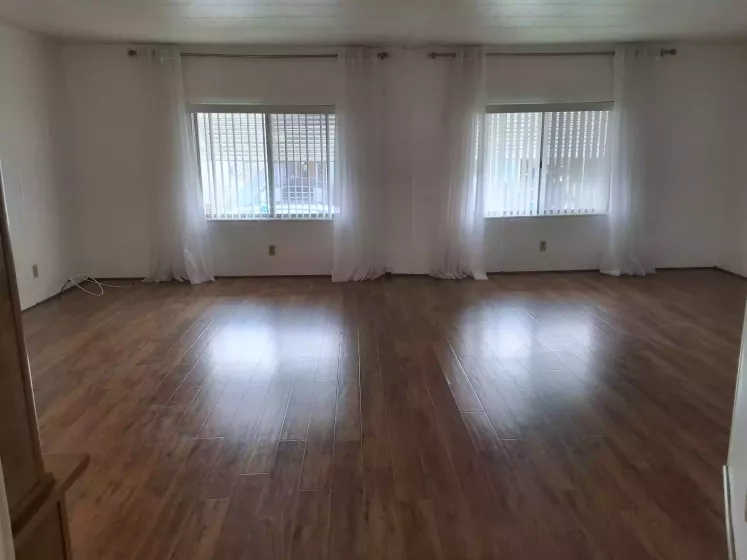 675 Parlanti Ln, Sparks, Nevada 89434, 2 Bedrooms Bedrooms, 9 Rooms Rooms,2 BathroomsBathrooms,Manufactured,Residential,Parlanti,250003306