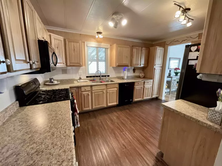 103 Yellow Jacket Lane, Carson, Nevada 89706, 2 Bedrooms Bedrooms, 9 Rooms Rooms,2 BathroomsBathrooms,Residential,Manufactured,Yellow Jacket,250003531