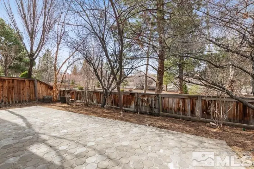609 Caughlin Glen, Reno, Nevada 89519, 3 Bedrooms Bedrooms, ,3 BathroomsBathrooms,Residential,For Sale,Caughlin Glen,250003551