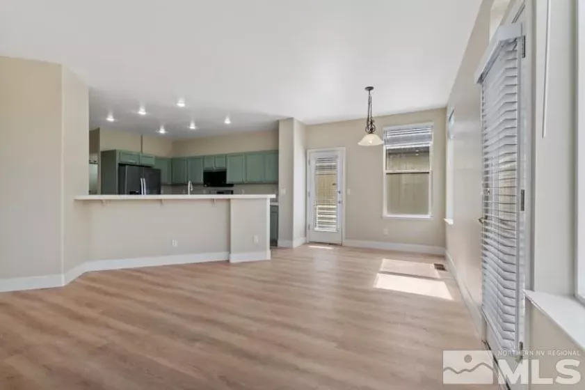 609 Caughlin Glen, Reno, Nevada 89519, 3 Bedrooms Bedrooms, ,3 BathroomsBathrooms,Residential,For Sale,Caughlin Glen,250003551
