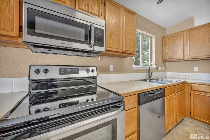 6515 Tanana Ct., Sun Valley, Nevada 89433, 4 Bedrooms Bedrooms, ,2 BathroomsBathrooms,Residential,For Sale,Tanana Ct.,250003583