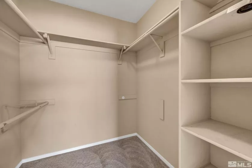 6515 Tanana Ct., Sun Valley, Nevada 89433, 4 Bedrooms Bedrooms, ,2 BathroomsBathrooms,Residential,For Sale,Tanana Ct.,250003583