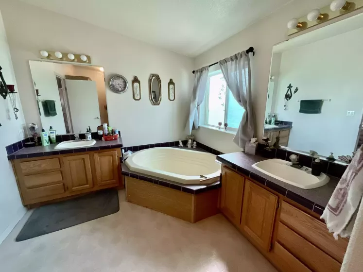 165 Jacqueline Way, Sparks, Nevada 89431, 3 Bedrooms Bedrooms, 9 Rooms Rooms,2 BathroomsBathrooms,Manufactured,Residential,Jacqueline,250003676