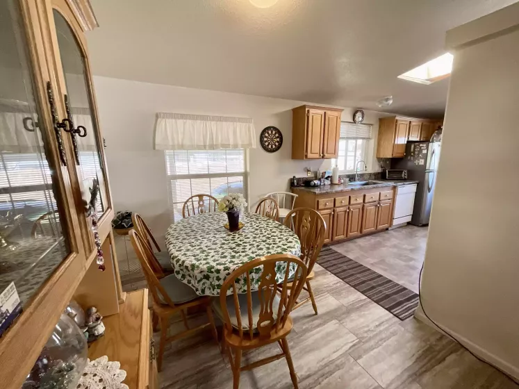 165 Jacqueline Way, Sparks, Nevada 89431, 3 Bedrooms Bedrooms, 9 Rooms Rooms,2 BathroomsBathrooms,Manufactured,Residential,Jacqueline,250003676
