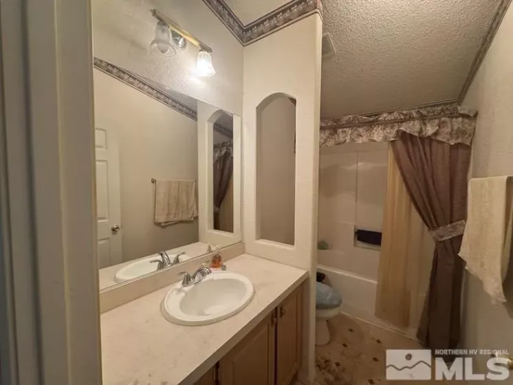 2419 Sauk Ct, Reno, Nevada 89506, 3 Bedrooms Bedrooms, ,2 BathroomsBathrooms,Residential,For Sale,Sauk Ct,250004019