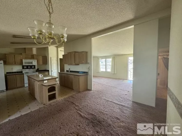 2419 Sauk Ct, Reno, Nevada 89506, 3 Bedrooms Bedrooms, ,2 BathroomsBathrooms,Residential,For Sale,Sauk Ct,250004019