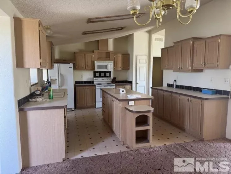 2419 Sauk Ct, Reno, Nevada 89506, 3 Bedrooms Bedrooms, ,2 BathroomsBathrooms,Residential,For Sale,Sauk Ct,250004019
