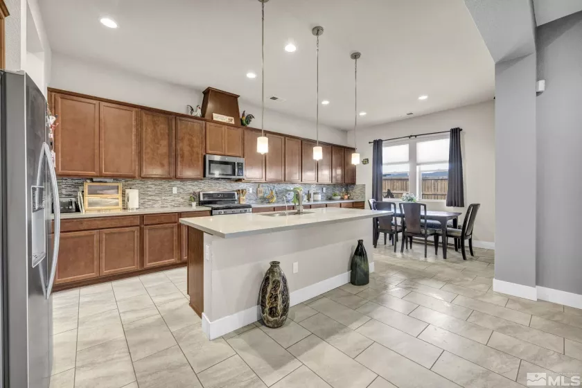 696 Raptor Way, Fernley, Nevada 89408, 3 Bedrooms Bedrooms, ,3 BathroomsBathrooms,Residential,For Sale,Raptor Way,250004419