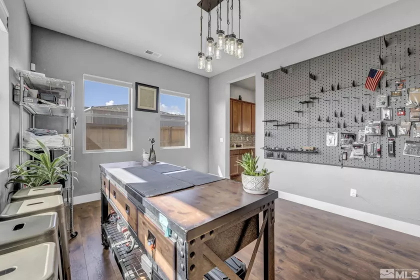 696 Raptor Way, Fernley, Nevada 89408, 3 Bedrooms Bedrooms, ,3 BathroomsBathrooms,Residential,For Sale,Raptor Way,250004419