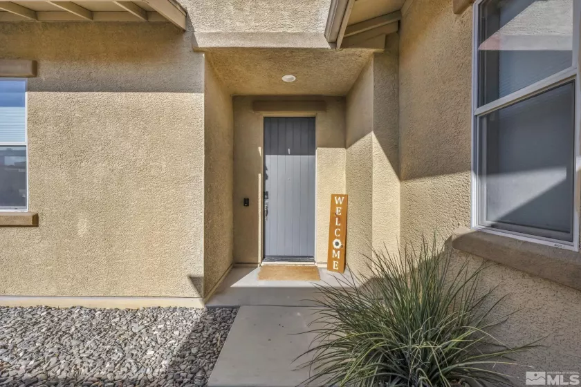 696 Raptor Way, Fernley, Nevada 89408, 3 Bedrooms Bedrooms, ,3 BathroomsBathrooms,Residential,For Sale,Raptor Way,250004419