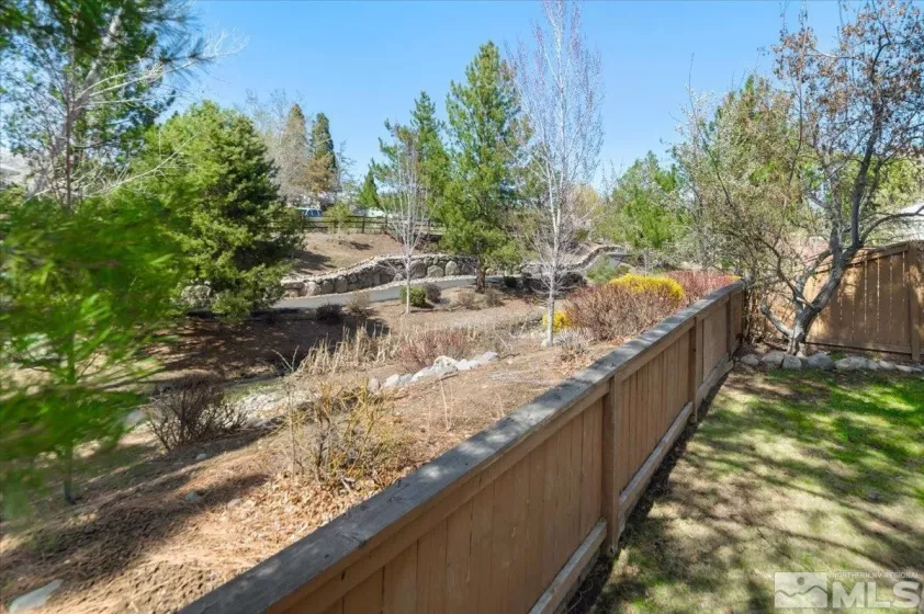 709 Caughlin Glen, Reno, Nevada 89519, 3 Bedrooms Bedrooms, ,3 BathroomsBathrooms,Residential,For Sale,Caughlin Glen,250004522