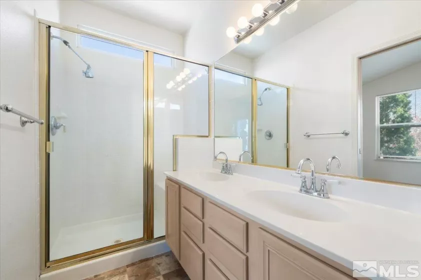 709 Caughlin Glen, Reno, Nevada 89519, 3 Bedrooms Bedrooms, ,3 BathroomsBathrooms,Residential,For Sale,Caughlin Glen,250004522