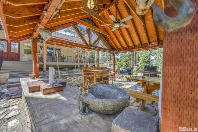 16375 Callahan Rd, Reno, Nevada 89511, 3 Bedrooms Bedrooms, ,2 BathroomsBathrooms,Residential,For Sale,Callahan Rd,250004536