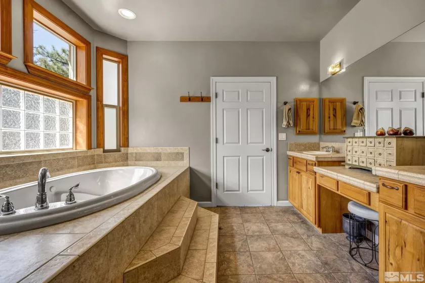 16375 Callahan Rd, Reno, Nevada 89511, 3 Bedrooms Bedrooms, ,2 BathroomsBathrooms,Residential,For Sale,Callahan Rd,250004536