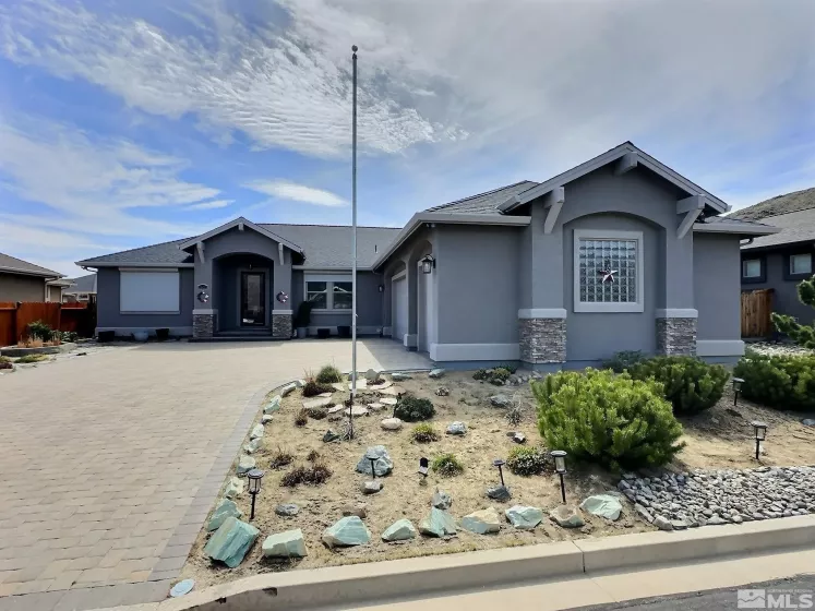 1611 Silver Oak Dr, Carson City, Nevada 89703, 3 Bedrooms Bedrooms, ,2 BathroomsBathrooms,Residential,For Sale,Silver Oak Dr,250004716