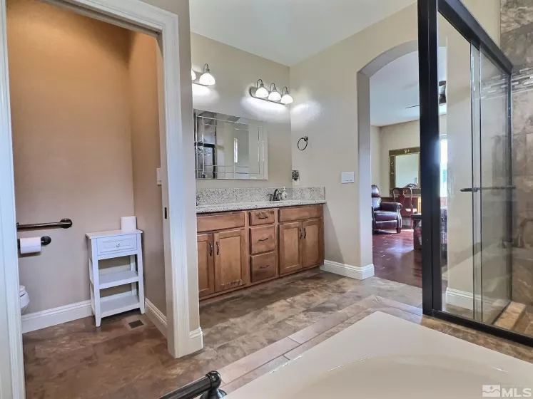 1611 Silver Oak Dr, Carson City, Nevada 89703, 3 Bedrooms Bedrooms, ,2 BathroomsBathrooms,Residential,For Sale,Silver Oak Dr,250004716