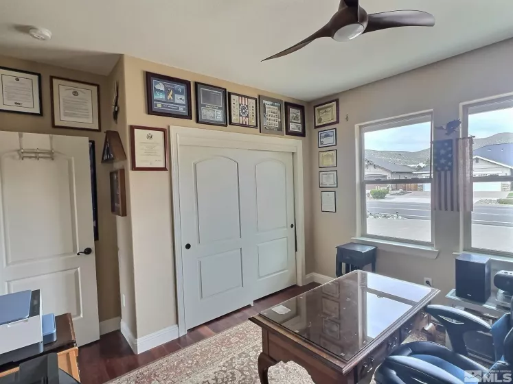 1611 Silver Oak Dr, Carson City, Nevada 89703, 3 Bedrooms Bedrooms, ,2 BathroomsBathrooms,Residential,For Sale,Silver Oak Dr,250004716