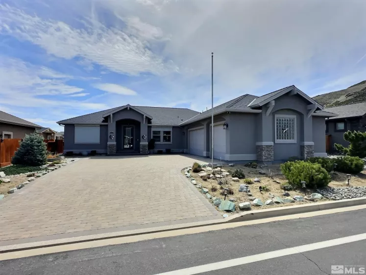 1611 Silver Oak Dr, Carson City, Nevada 89703, 3 Bedrooms Bedrooms, ,2 BathroomsBathrooms,Residential,For Sale,Silver Oak Dr,250004716