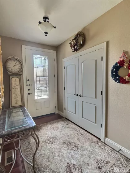 1611 Silver Oak Dr, Carson City, Nevada 89703, 3 Bedrooms Bedrooms, ,2 BathroomsBathrooms,Residential,For Sale,Silver Oak Dr,250004716