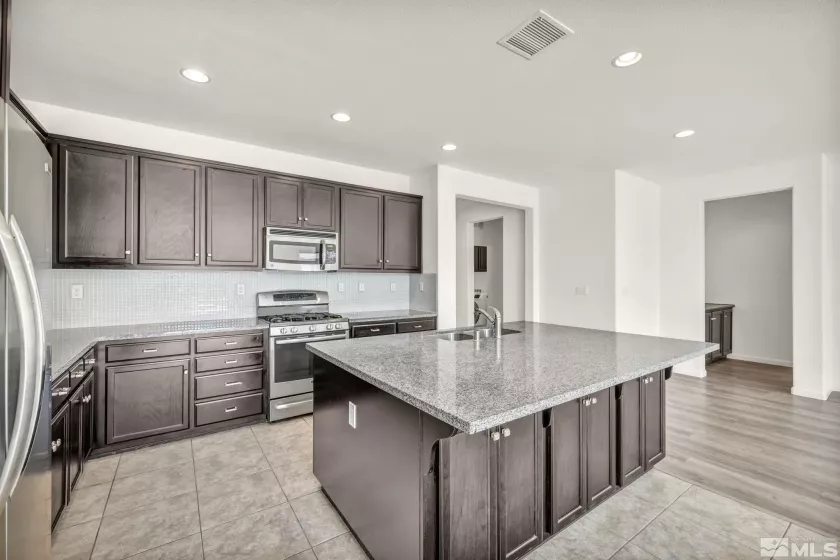 1900 Horse Prairie Rd., Reno, Nevada 89521, 4 Bedrooms Bedrooms, ,3 BathroomsBathrooms,Residential,For Sale,Horse Prairie Rd.,250005174