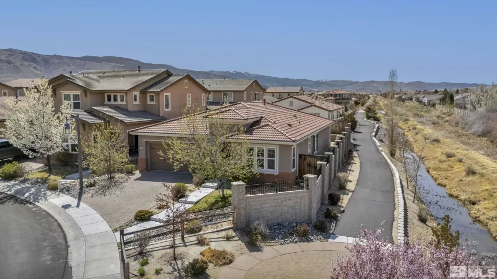 1900 Horse Prairie Rd., Reno, Nevada 89521, 4 Bedrooms Bedrooms, ,3 BathroomsBathrooms,Residential,For Sale,Horse Prairie Rd.,250005174