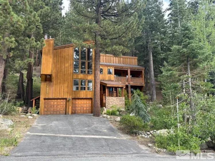 1028 Apollo Way, Incline Village, Nevada 89451, 5 Bedrooms Bedrooms, ,3 BathroomsBathrooms,Residential,For Sale,Apollo Way,250005277