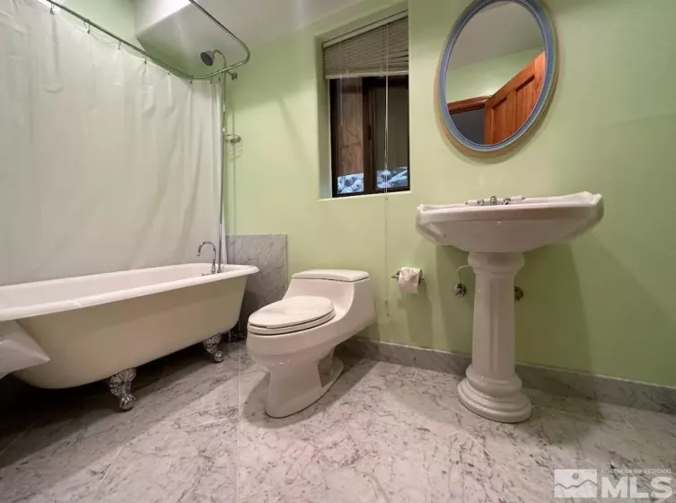 1028 Apollo Way, Incline Village, Nevada 89451, 5 Bedrooms Bedrooms, ,3 BathroomsBathrooms,Residential,For Sale,Apollo Way,250005277