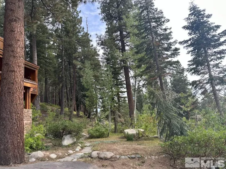 1028 Apollo Way, Incline Village, Nevada 89451, 5 Bedrooms Bedrooms, ,3 BathroomsBathrooms,Residential,For Sale,Apollo Way,250005277