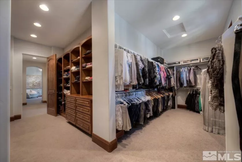 6090 Lake Geneva Drive, Reno, Nevada 89511, 4 Bedrooms Bedrooms, ,4 BathroomsBathrooms,Residential,For Sale,Lake Geneva Drive,250005286