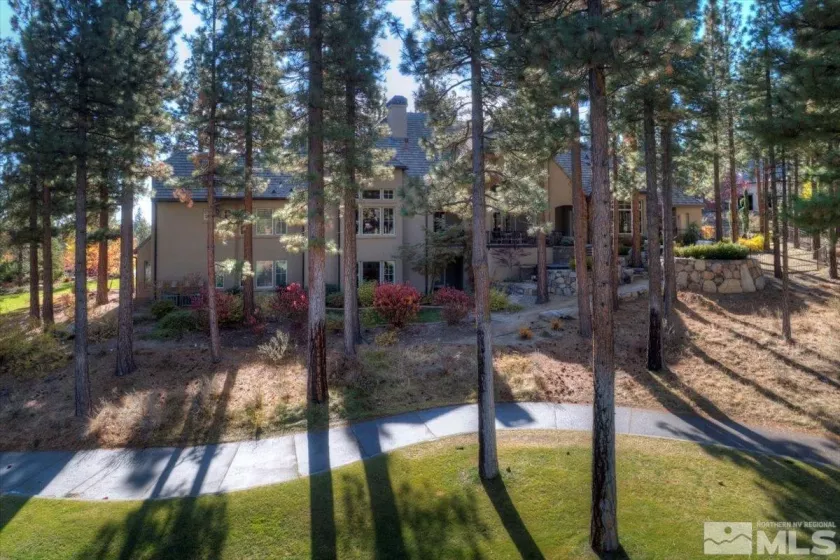 6090 Lake Geneva Drive, Reno, Nevada 89511, 4 Bedrooms Bedrooms, ,4 BathroomsBathrooms,Residential,For Sale,Lake Geneva Drive,250005286