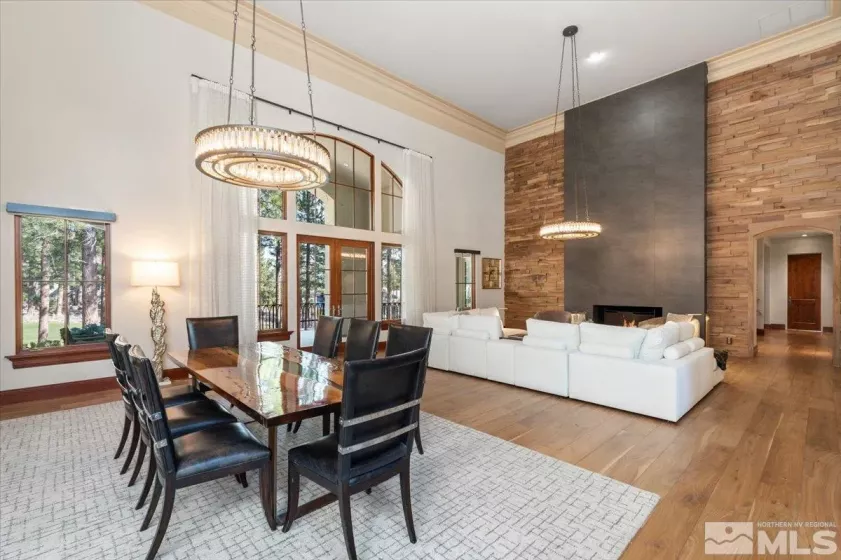 6090 Lake Geneva Drive, Reno, Nevada 89511, 4 Bedrooms Bedrooms, ,4 BathroomsBathrooms,Residential,For Sale,Lake Geneva Drive,250005286