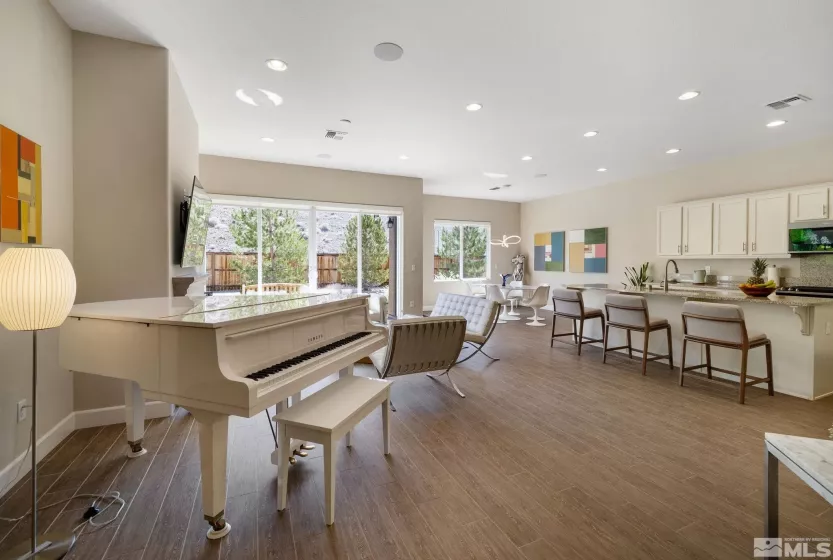 3335 Show Jumper, Reno, Nevada 89521, 3 Bedrooms Bedrooms, ,2 BathroomsBathrooms,Residential,For Sale,Show Jumper,250005347