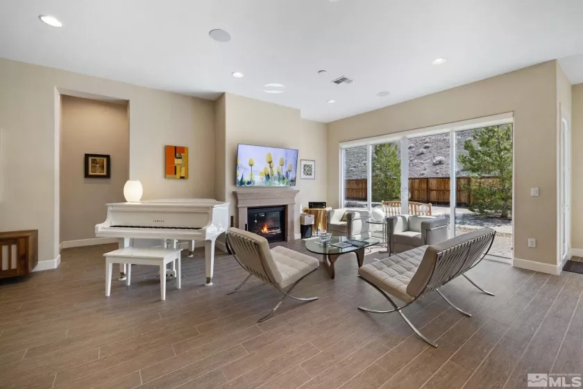 3335 Show Jumper, Reno, Nevada 89521, 3 Bedrooms Bedrooms, ,2 BathroomsBathrooms,Residential,For Sale,Show Jumper,250005347