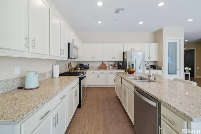 3335 Show Jumper, Reno, Nevada 89521, 3 Bedrooms Bedrooms, ,2 BathroomsBathrooms,Residential,For Sale,Show Jumper,250005347