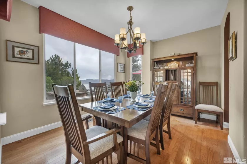 3463 White Mountain Ct, Reno, Nevada 89511, 4 Bedrooms Bedrooms, ,3 BathroomsBathrooms,Residential,For Sale,White Mountain Ct,250005462