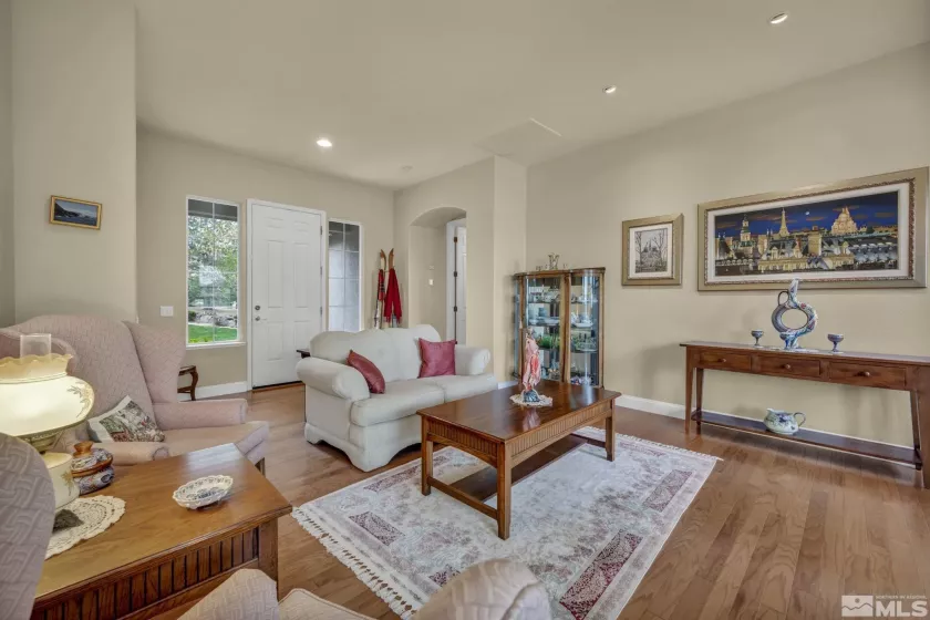 3463 White Mountain Ct, Reno, Nevada 89511, 4 Bedrooms Bedrooms, ,3 BathroomsBathrooms,Residential,For Sale,White Mountain Ct,250005462