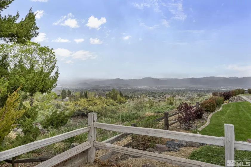 3463 White Mountain Ct, Reno, Nevada 89511, 4 Bedrooms Bedrooms, ,3 BathroomsBathrooms,Residential,For Sale,White Mountain Ct,250005462