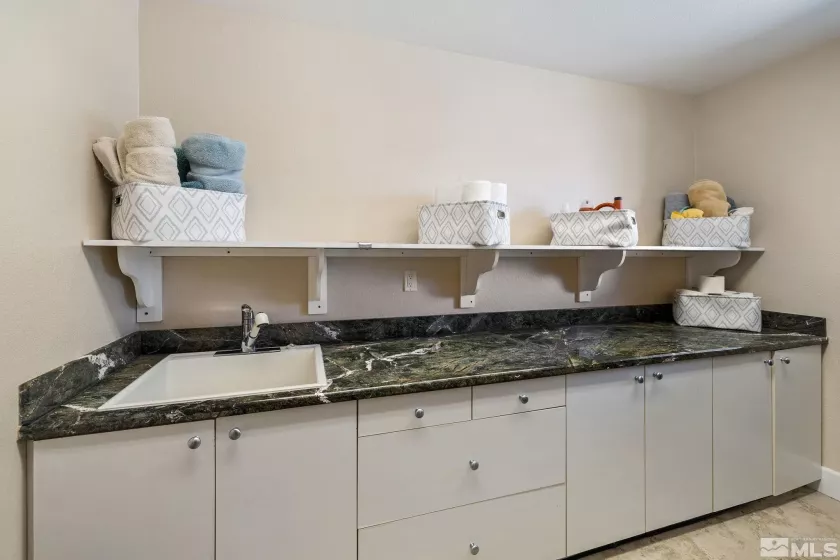5265 Abilene Drive, Stagecoach, Nevada 89426, 3 Bedrooms Bedrooms, ,3 BathroomsBathrooms,Residential,For Sale,Abilene Drive,250005543