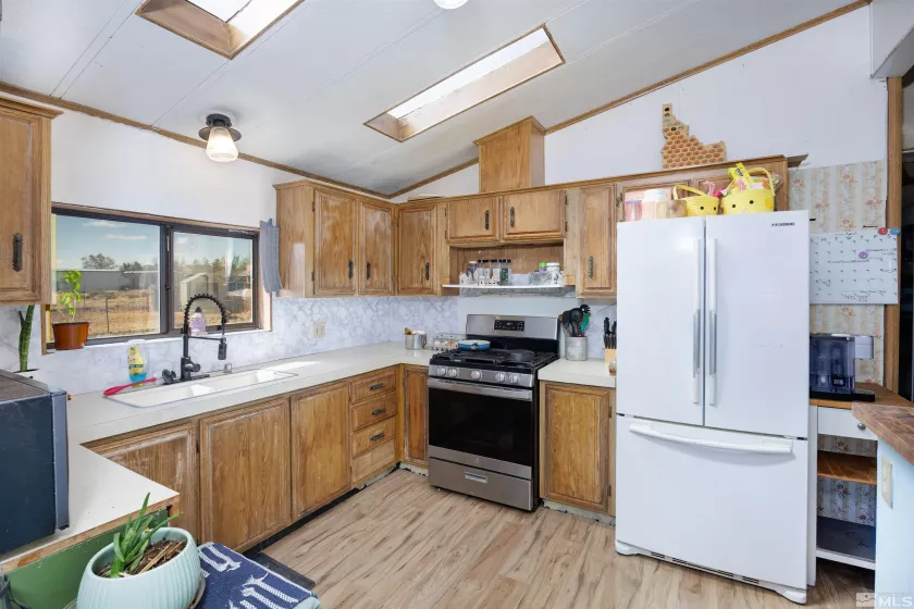 7340 Citrus St, Silver Springs, Nevada 89429, 2 Bedrooms Bedrooms, ,2 BathroomsBathrooms,Residential,For Sale,Citrus St,250005550