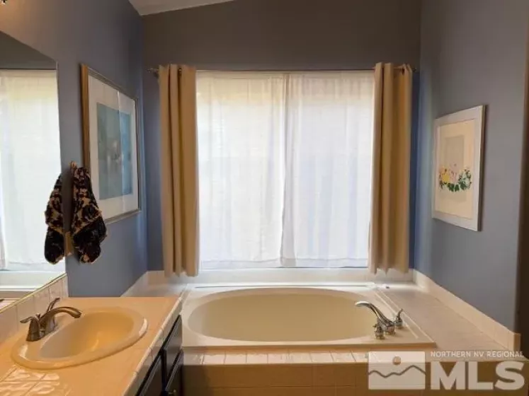 1786 Bougainvillea Dr, Minden, Nevada 89423, 4 Bedrooms Bedrooms, ,2 BathroomsBathrooms,Residential,For Sale,Bougainvillea Dr,250005552