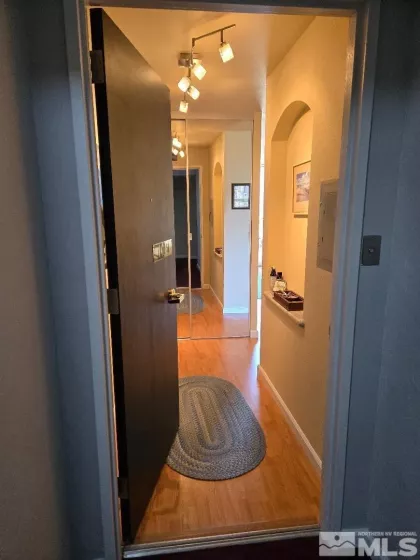 100 Arlington Ave, Reno, Nevada 89501, 1 Bedroom Bedrooms, ,1 BathroomBathrooms,Residential,For Sale,Arlington Ave,250005557