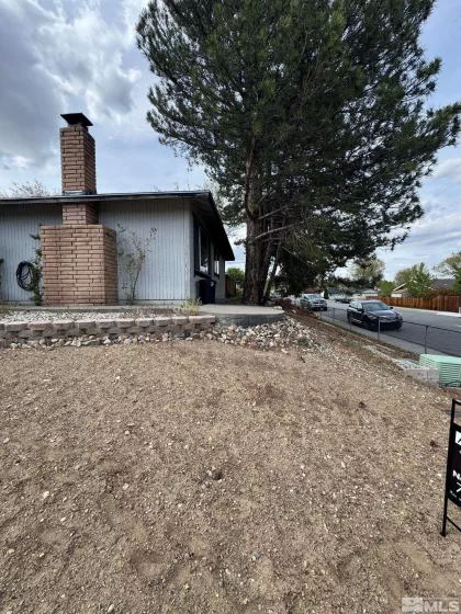2055 Kings Row, Reno, Nevada 89503, 3 Bedrooms Bedrooms, ,2 BathroomsBathrooms,Residential,For Sale,Kings Row,250005558