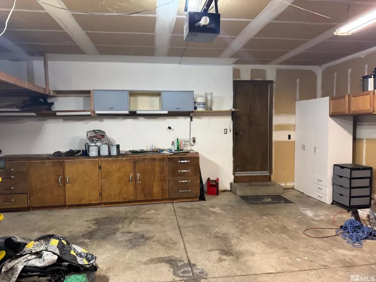 2055 Kings Row, Reno, Nevada 89503, 3 Bedrooms Bedrooms, ,2 BathroomsBathrooms,Residential,For Sale,Kings Row,250005558