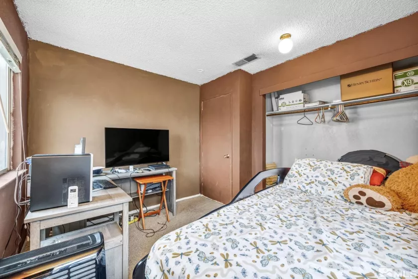 995 Adrian Way, Sparks, Nevada 89431, 3 Bedrooms Bedrooms, ,1 BathroomBathrooms,Residential,For Sale,Adrian Way,250005551