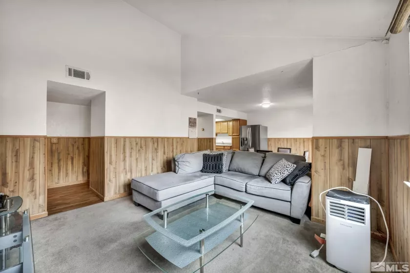 995 Adrian Way, Sparks, Nevada 89431, 3 Bedrooms Bedrooms, ,1 BathroomBathrooms,Residential,For Sale,Adrian Way,250005551