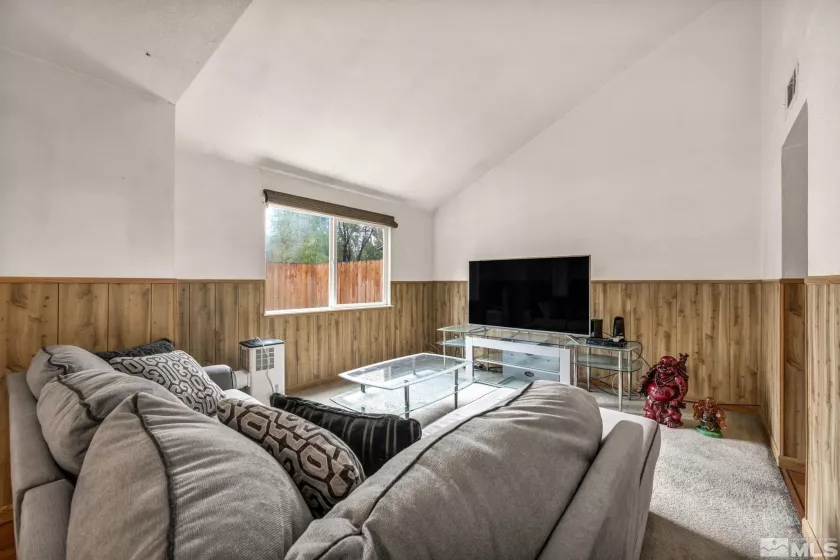 995 Adrian Way, Sparks, Nevada 89431, 3 Bedrooms Bedrooms, ,1 BathroomBathrooms,Residential,For Sale,Adrian Way,250005551