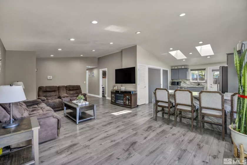 1197 Monte Rosa Dr, Carson City, Nevada 89701, 4 Bedrooms Bedrooms, ,2 BathroomsBathrooms,Residential,For Sale,Monte Rosa Dr,250005563