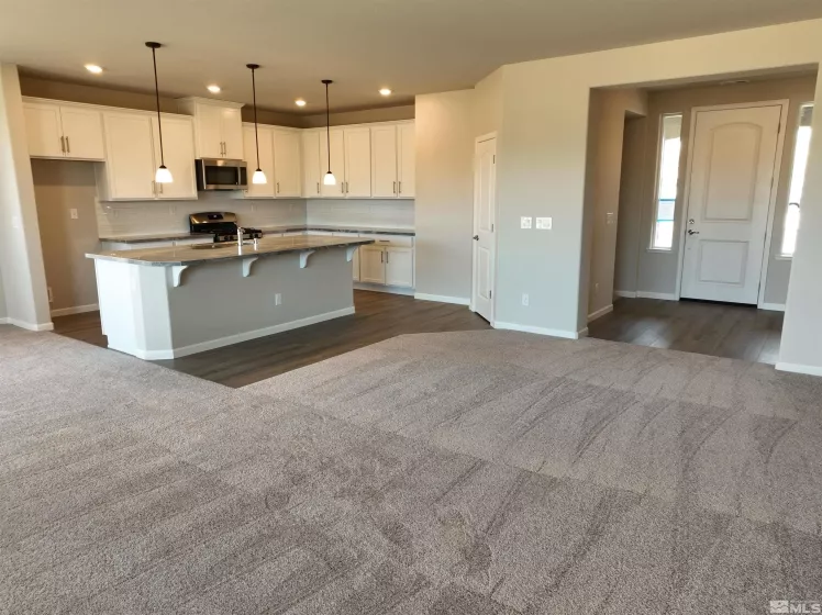 2215 Cloud Berry Drive, Sparks, Nevada 89441, 4 Bedrooms Bedrooms, ,3 BathroomsBathrooms,Residential,For Sale,Cloud Berry Drive,250005420