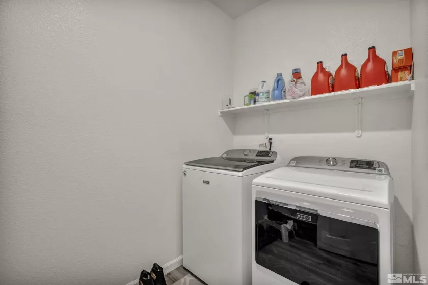 7962 Flint Springs Dr, Sun Valley, Nevada 89433, 4 Bedrooms Bedrooms, ,2 BathroomsBathrooms,Residential,For Sale,Flint Springs Dr,250000531